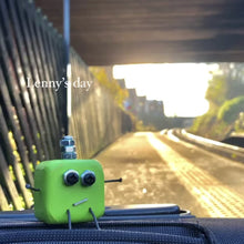 Load image into Gallery viewer, Lenny Invincible - Small Scraplet