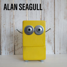 Load image into Gallery viewer, Alan Seagull - Mega Scraplet (Limited Edition)
