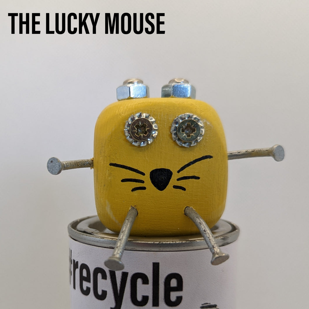 The Lucky Mouse  - Small Scraplet (New)