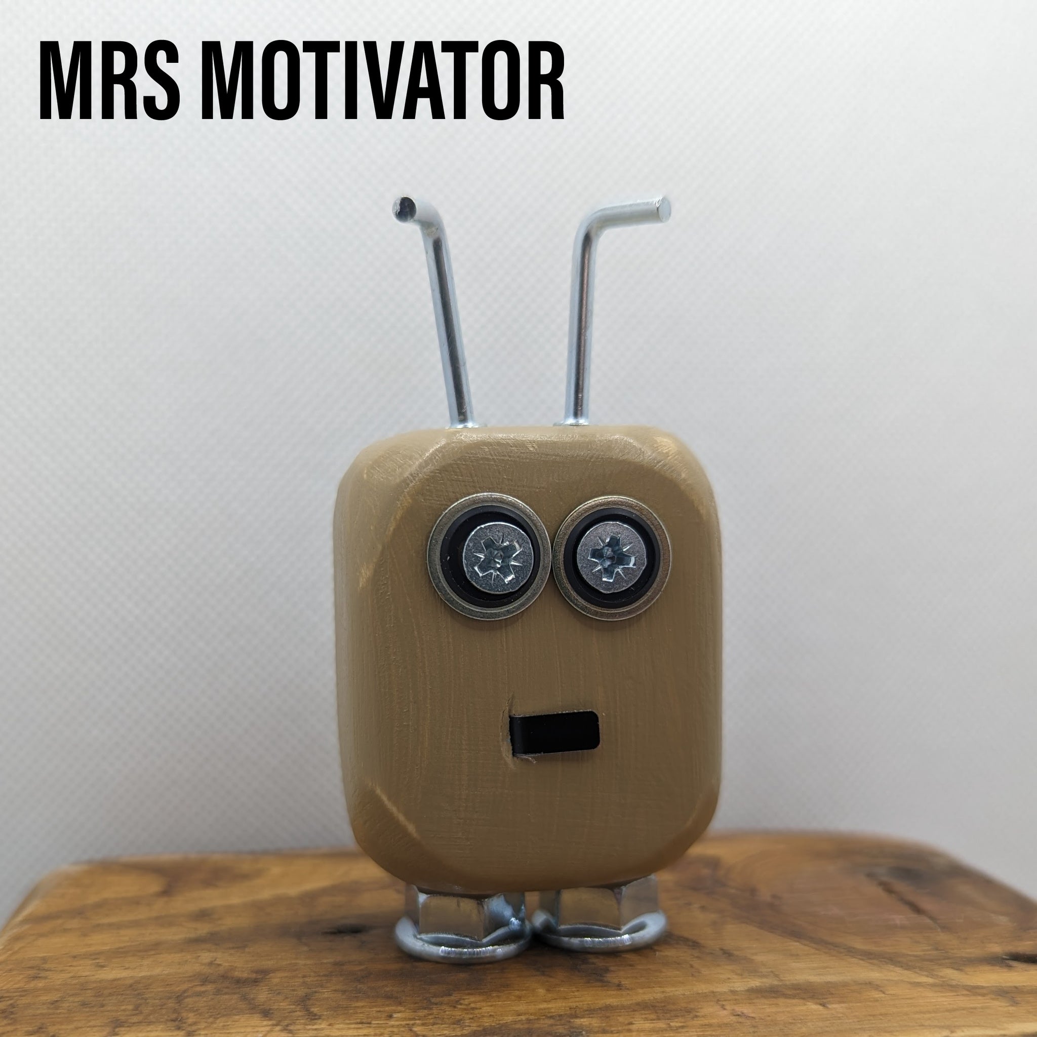 Mrs Motivator Scraplet, woodbot, wood robot, desk buddy, wood