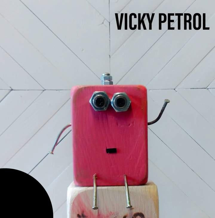 Vicky Petrol - Medium Scraplet