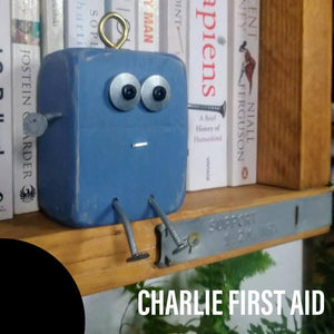 Charlie First Aid - Medium Scraplet